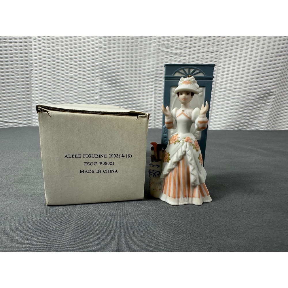 1993 Vntg Avon Limited Edition P.F.E. Albee President's Club Award Figurine 3"